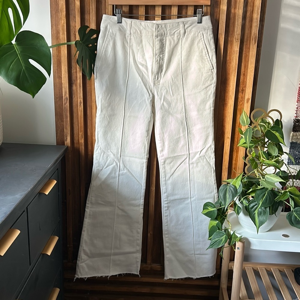 Generation Love Wide Leg Raw Hem Jeans. 29